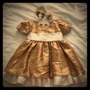 “Golden memories” Christmas dress